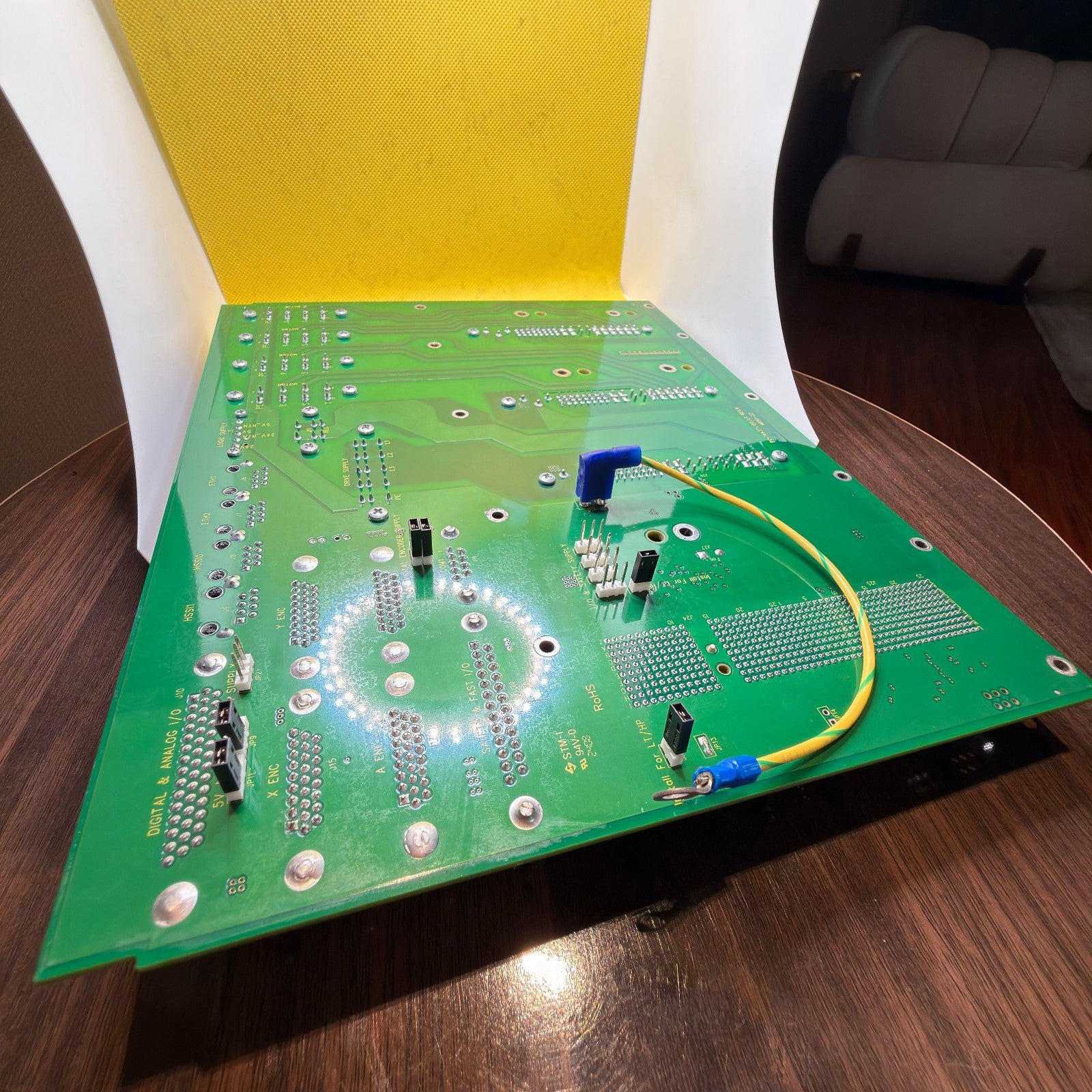 ACS Motion Control PC-14437-100/LF Rev:A MB5U-ZZ Control Board