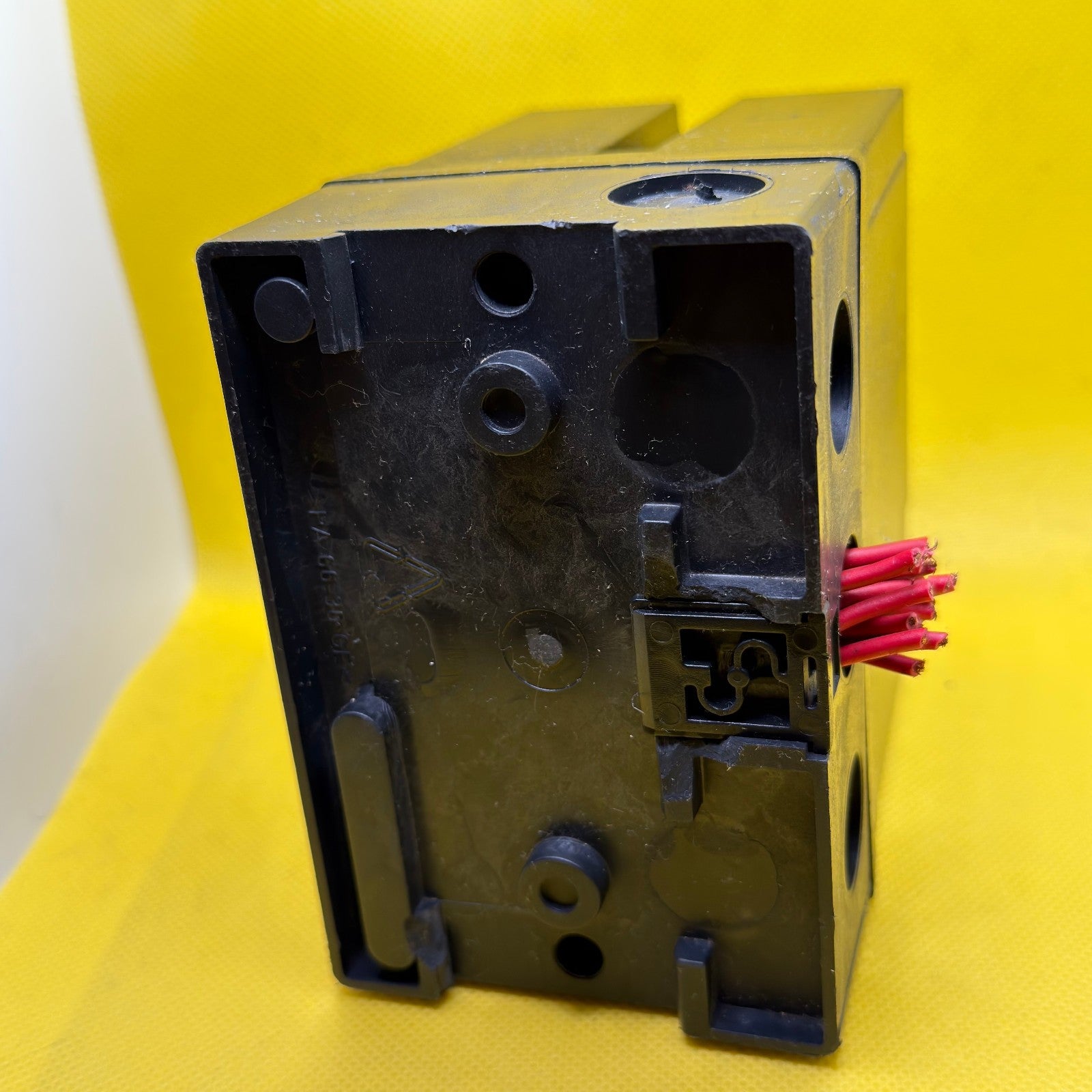 Krom Schroder TC410-1N Valve Leakage Detector Industrial Control Unit