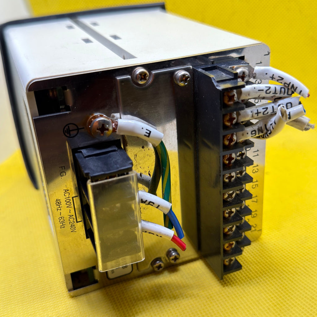 Minebea CSD-815B Digital Indicator for Industrial Weighing Systems