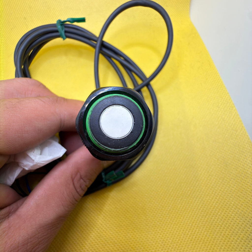 TAKEX US-S25AN Ultrasonic Sensor