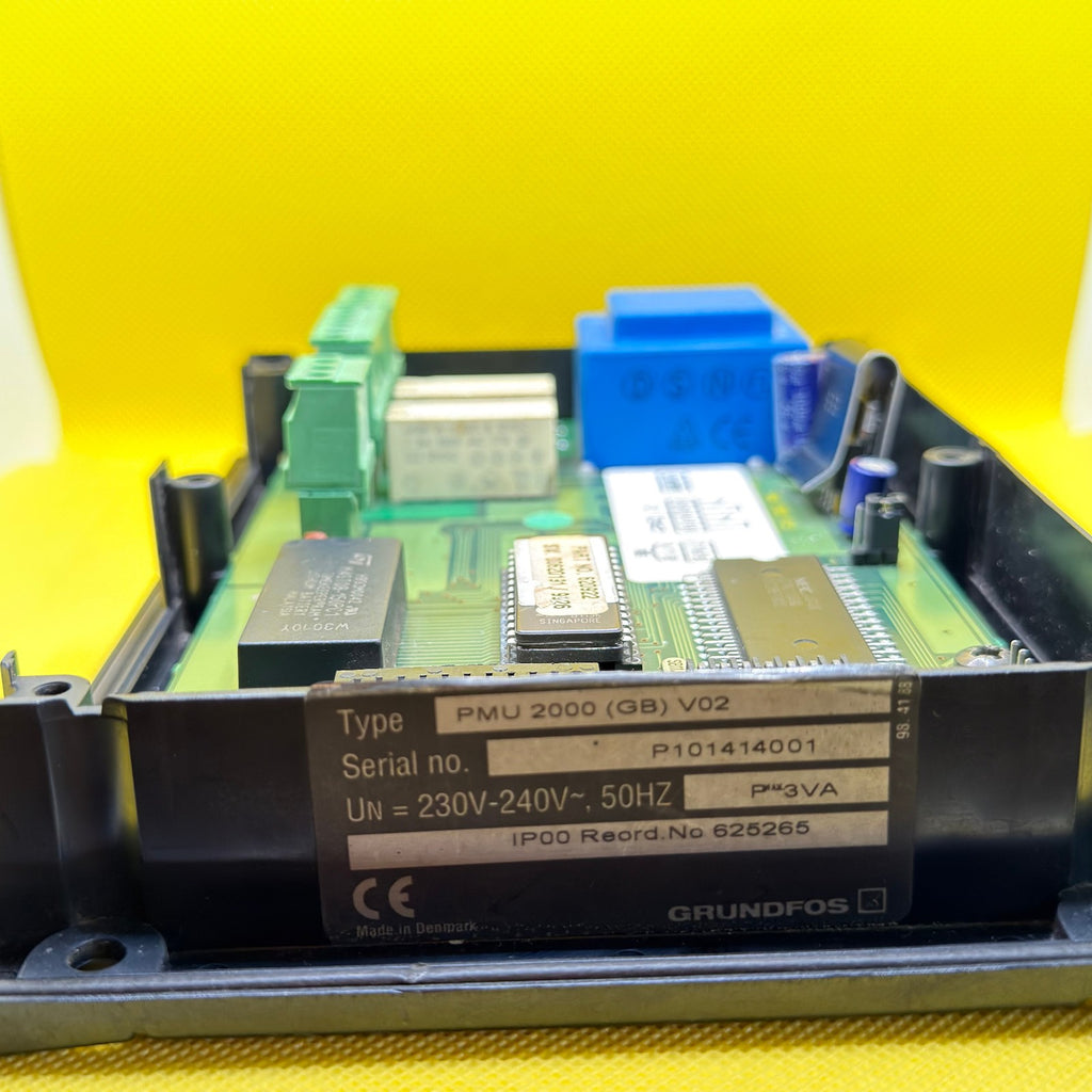 Grundfos PMU 2000 Pump Control Panel