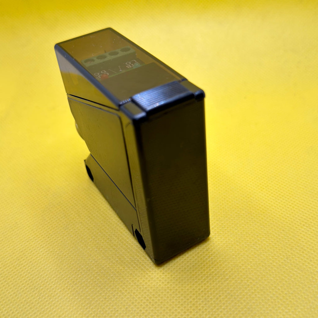 Allen-Bradley 42BC-B1CRAL-T4 Industrial Photoelectric Sensor for Automation Control