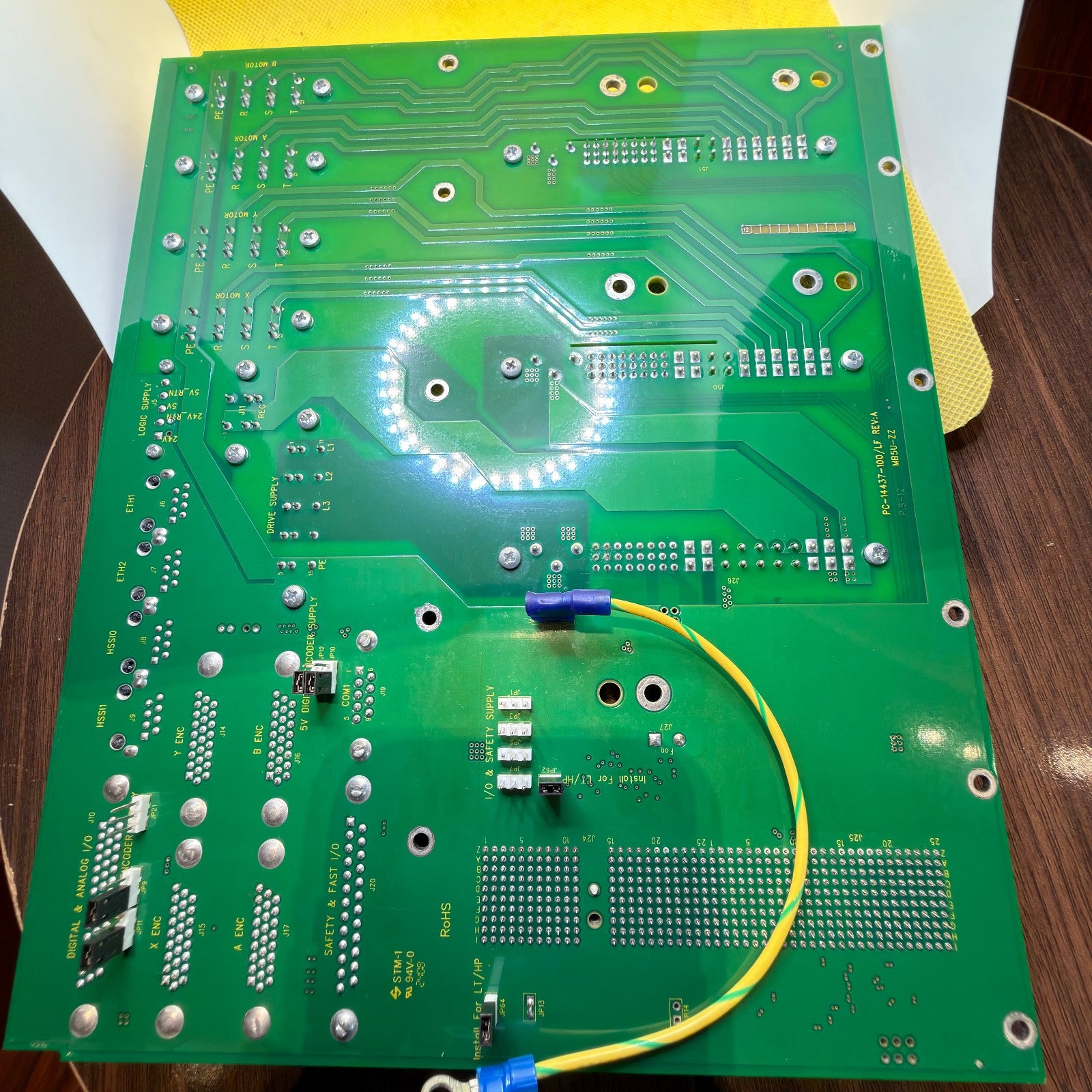 ACS Motion Control PC-14437-100/LF Rev:A MB5U-ZZ Control Board